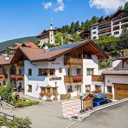 Ferienwohnung Cesa Sara St. Ulrich in Gröden Exterior foto
