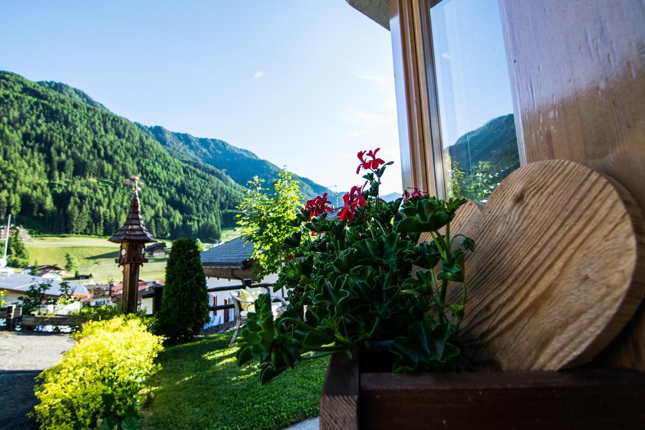 Ferienwohnung Cesa Sara St. Ulrich in Gröden Exterior foto